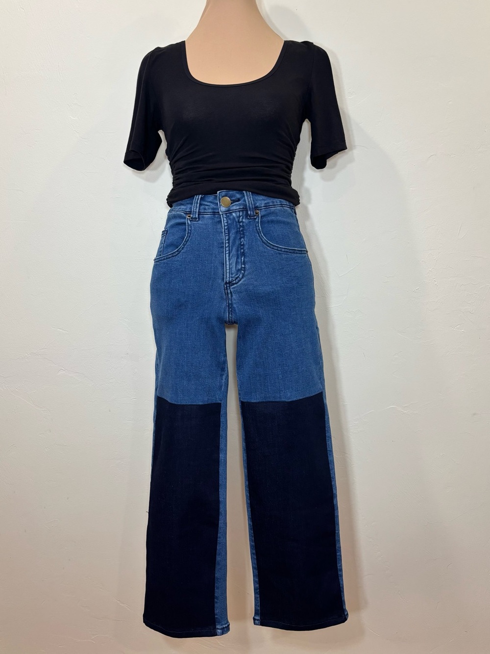 NEW Universal Standard Ravi Colorblock Jeans Blue Denim Jeans – Size 00